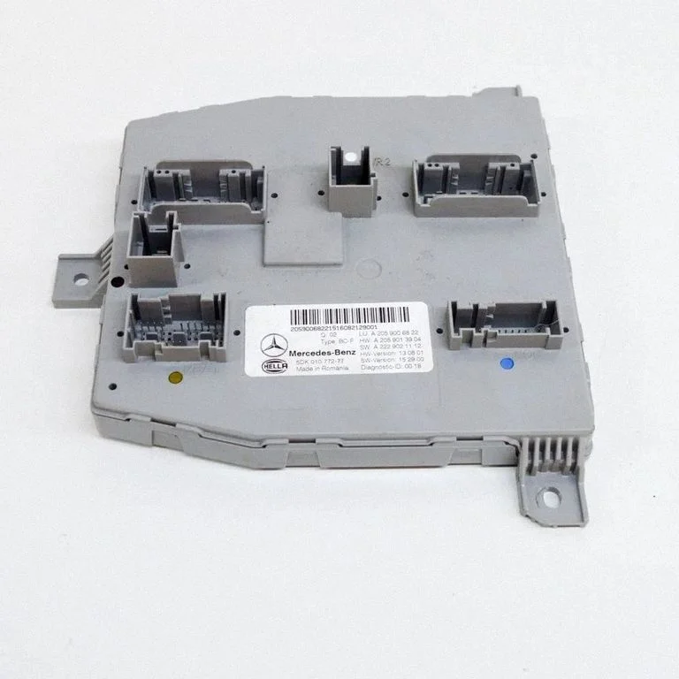 Kere juhtmoodul – Mercedes-Benz C-klass W205 (2014-2021)