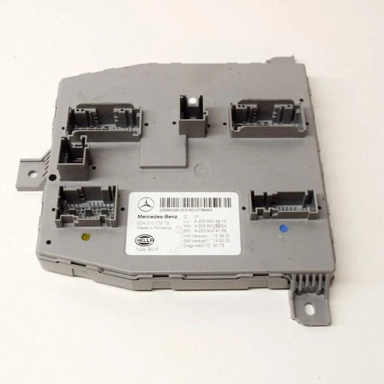 Kere juhtmoodul – Mercedes-Benz C-klass W205 (2014-2021)