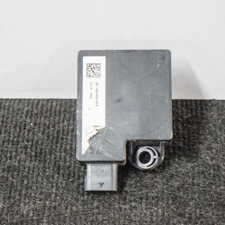 Central body control module 109785500E