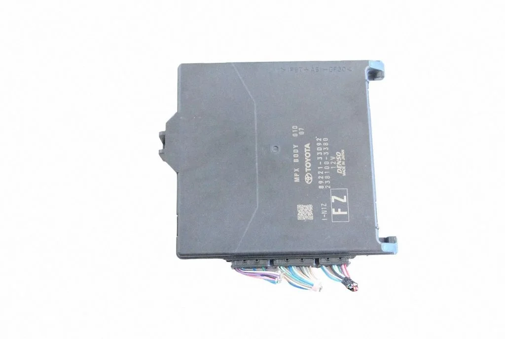 Kere juhtmoodul 2381003380 – Lexus ES VII XZ10 (2018-2021)