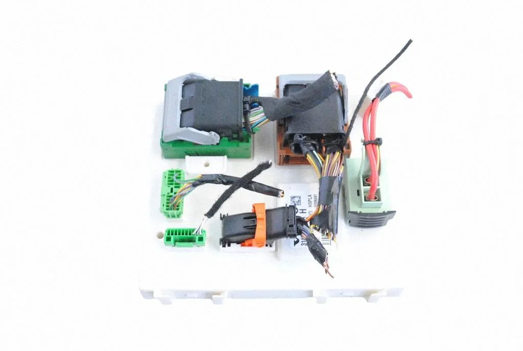 Central body control module 31453070