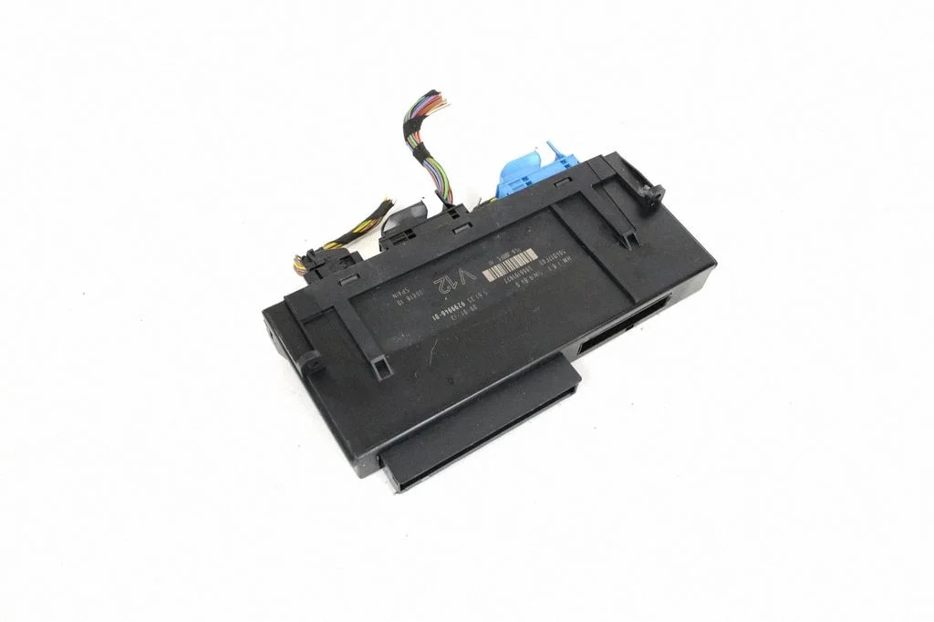 Moduł nadwozia (BCM) 9299946