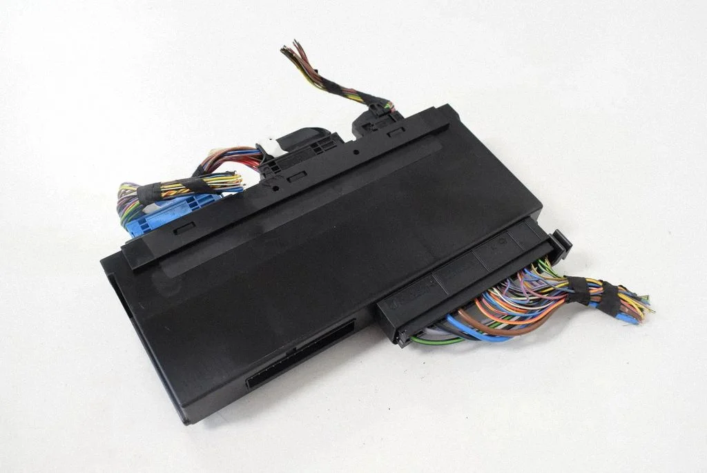 Kere juhtmoodul – BMW 7-seeria F01 F02 F03 F04 (2008-2016)