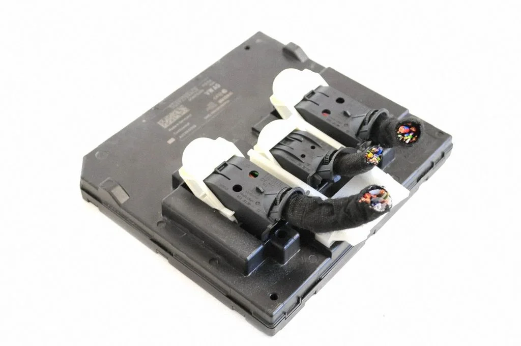 Central body control module – Volkswagen Golf Plus (2005-2013)
