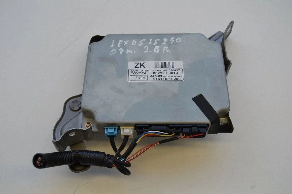 Parking PDC control unit/module – Lexus IS 220D-250-350 (2006-2013)