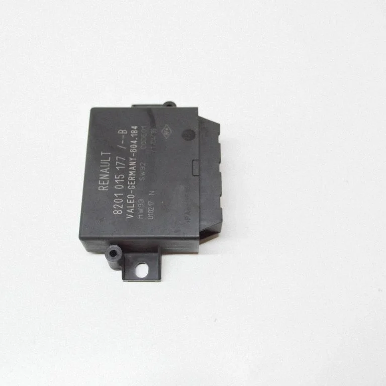 Parkošanās (PDC) sensoru vadības bloks – Renault Master III (2010-2024)