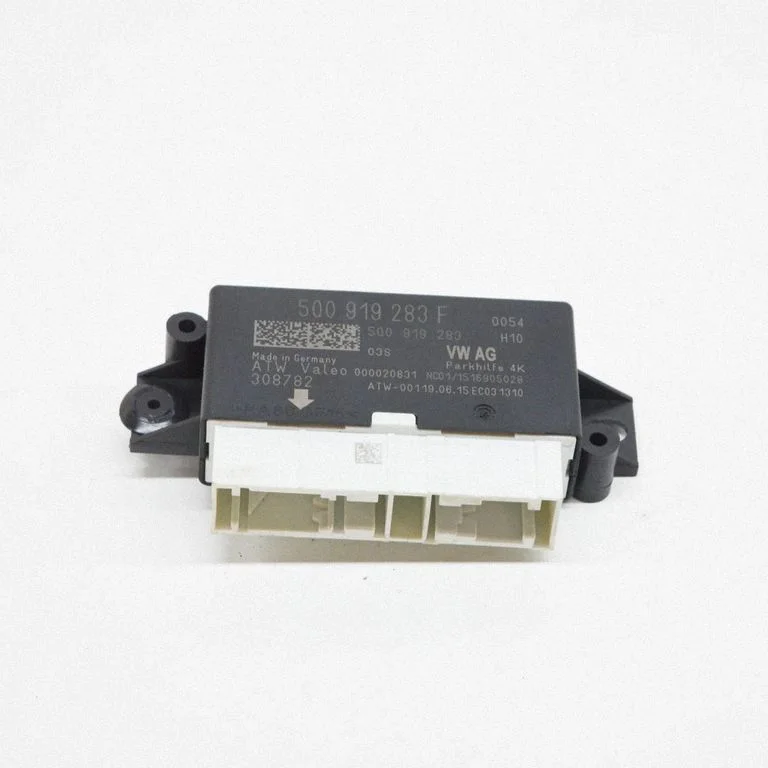 Parkošanās (PDC) sensoru vadības bloks – Audi A3 S3 8V (2013-2019)