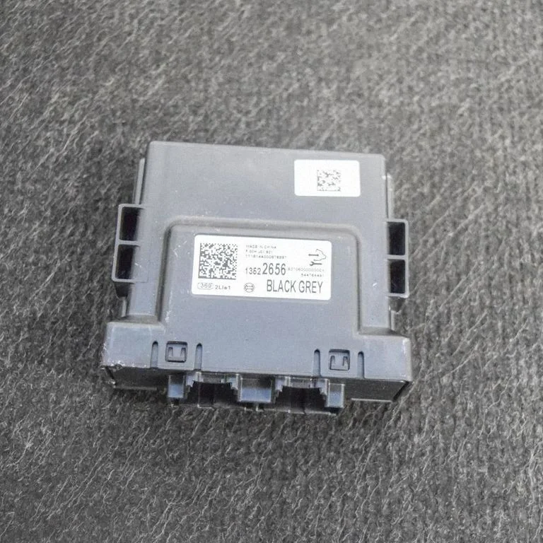 Parkošanās (PDC) sensoru vadības bloks – Opel Mokka X (2016-2019)