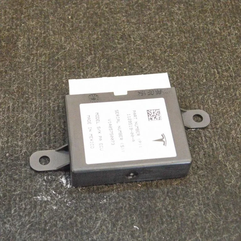 Parking PDC control unit/module – Tesla Model S (2012-)