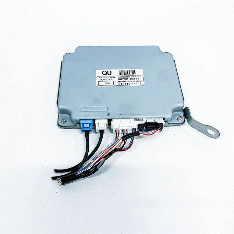 Parkošanās (PDC) sensoru vadības bloks 8679248241