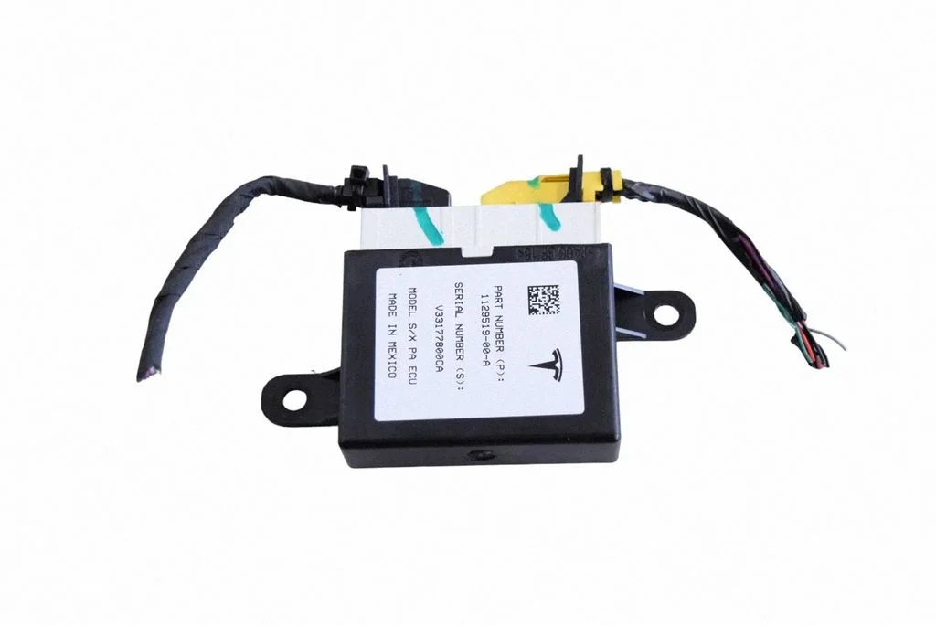 Parking PDC control unit/module – Tesla Model Y (2020-)