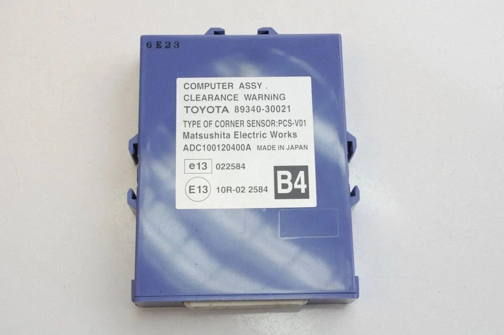 Parkimisandurite (PDC) juhtplokk – Lexus GS 300 350 430 450H (2005-2012)