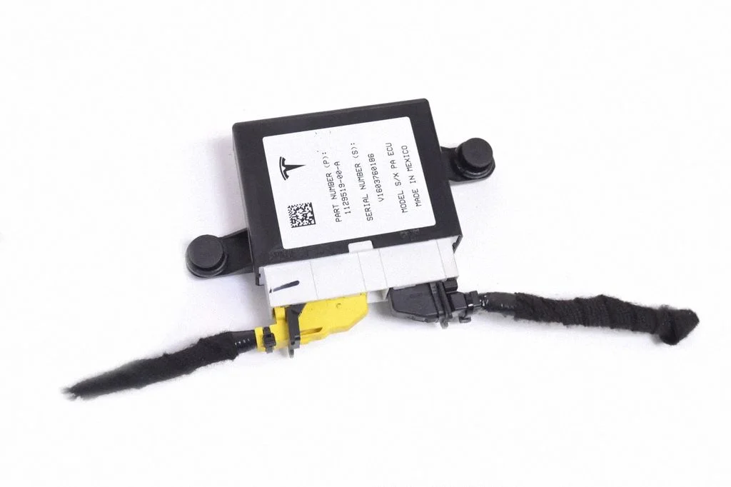 Parking PDC control unit/module – Tesla Model S (2012-)