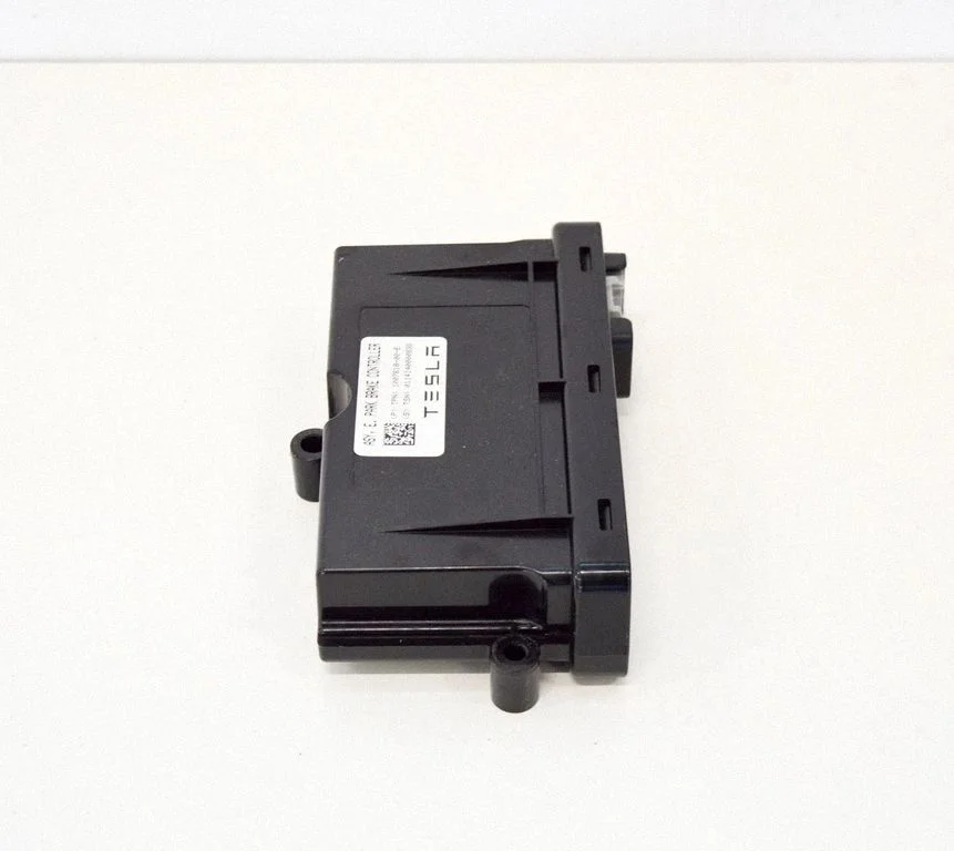 Rear brake EMF control unit/module – Tesla Model S (2012-)