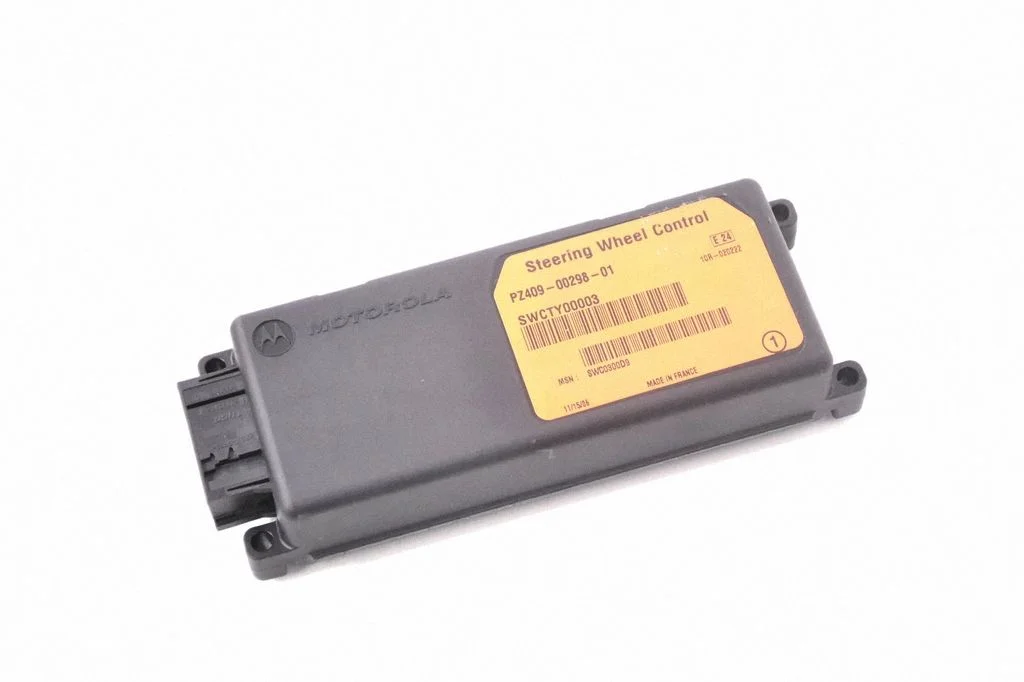 Stūres pastiprinātāja vadības bloks PZ4090029801