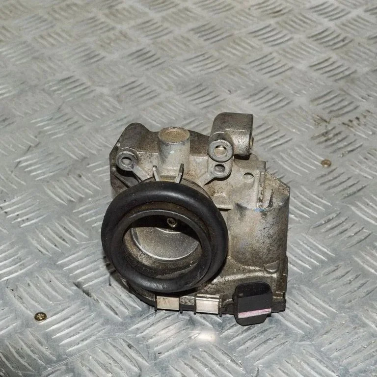 Drosselklapp – Toyota Aygo AB10 (2005-2014)