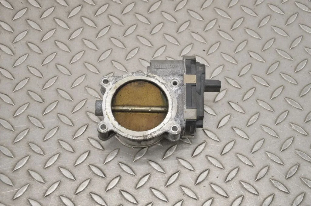 Drosselklapp GJ86832801505100 – GMC Sierra IV (2019-)