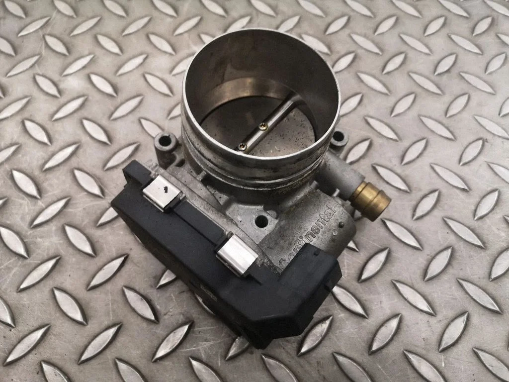 Throttle valve – BMW 4 Series F32 F33 (2013-2020)