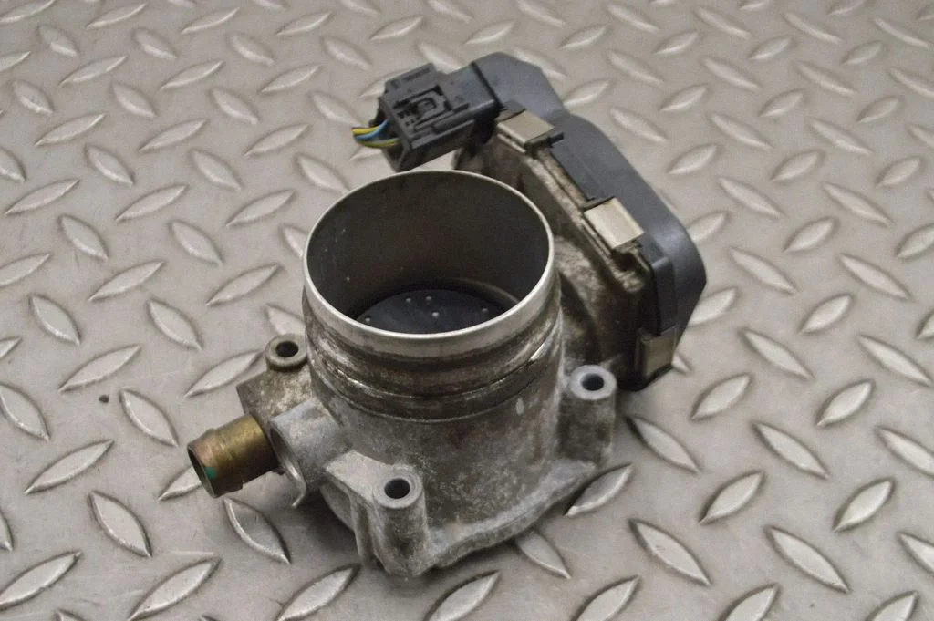 Throttle valve – BMW Z4 E89 (2009-2017)