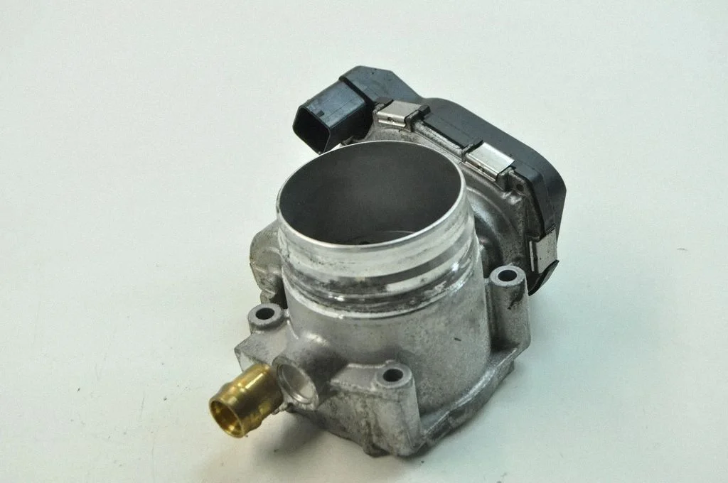 Throttle valve – BMW 3 Series F30 F35 F31 (2012-2018)
