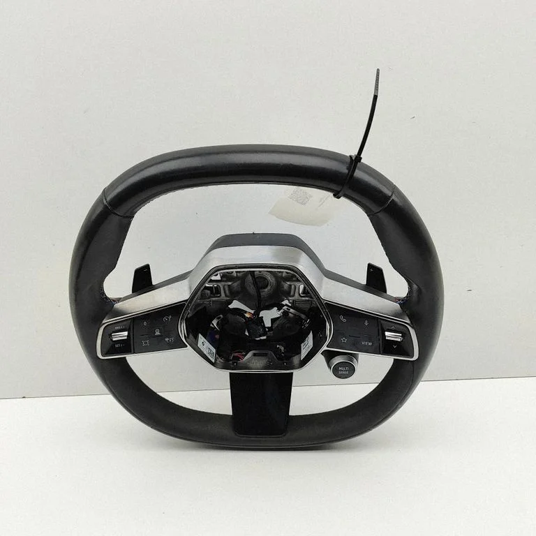 Steering wheel 484001557R