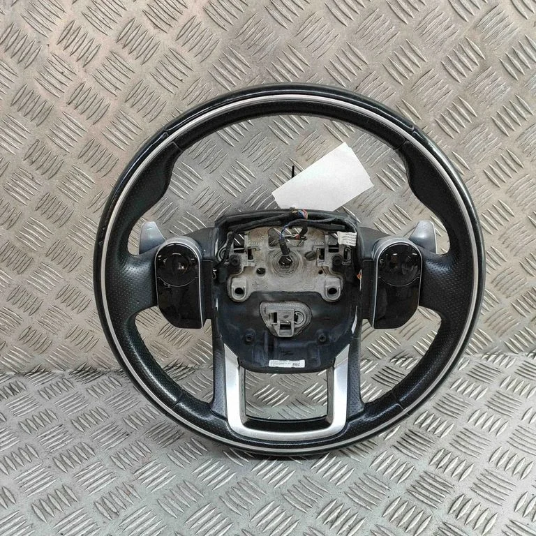 Stūre JK623F563ED8PVJ