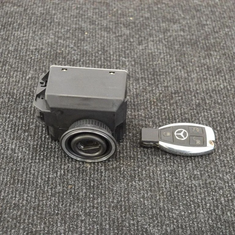 Ignition lock – Mercedes-Benz E-Class W212 (2009-2016)