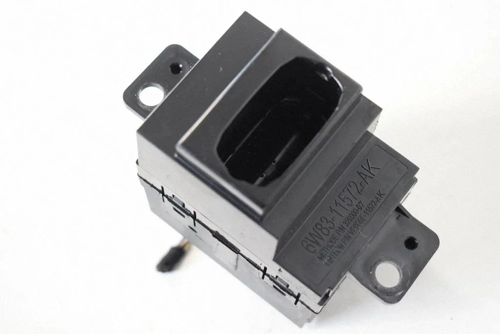 Ignition lock – Jaguar XF X250 (2007-2015)