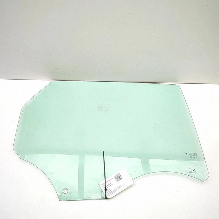 Rear door window glass 9837732680