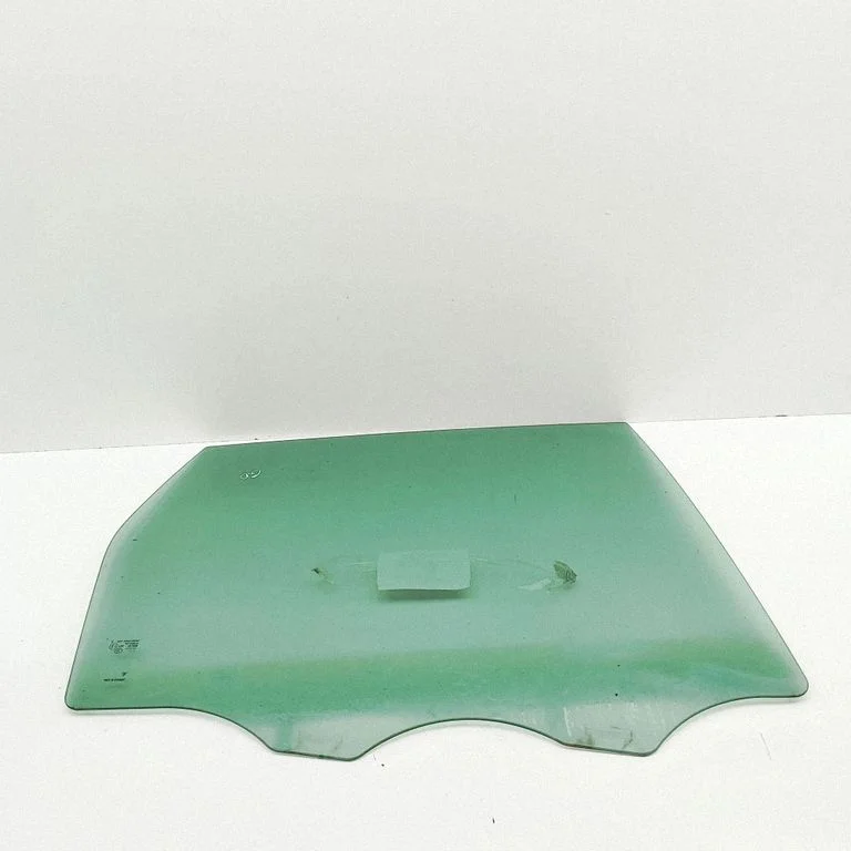 Rear door window glass 43R001090
