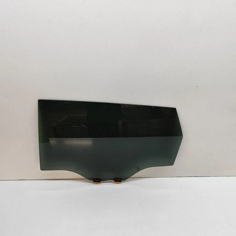 Tagaukse põhiklaas SA3F6203100B