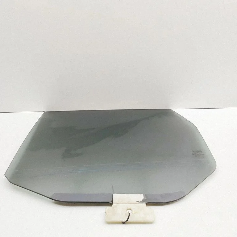 Rear door window glass 68235607AA