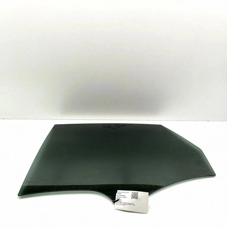 Rear door window glass – Porsche Macan (95B) (2014-2018)