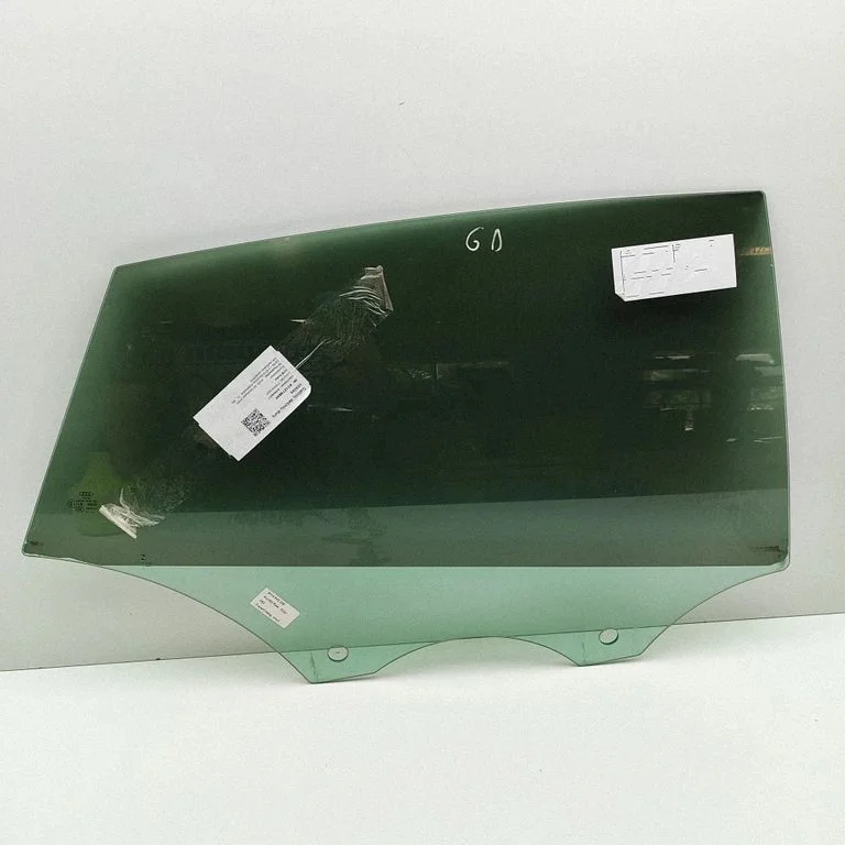 Galvenais aizmugurējo durvju stikls 8W8845206