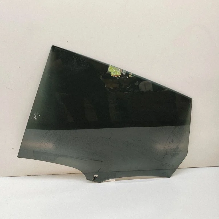Rear door window glass – Porsche Macan (95B) (2014-2018)