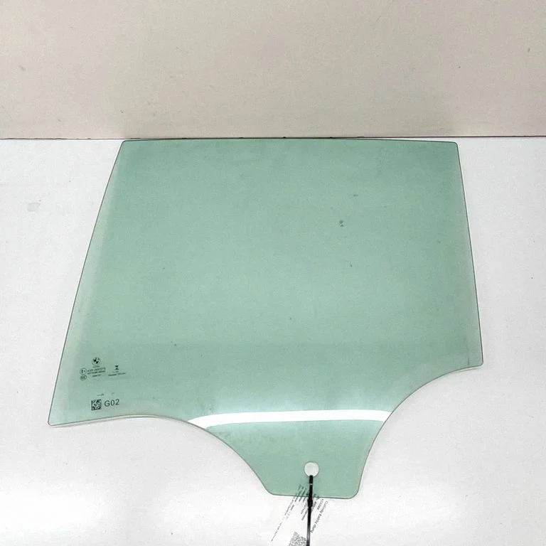 Tagaukse põhiklaas 7417373
