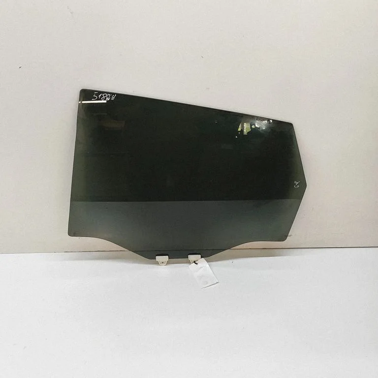 Rear door window glass KB8C73510