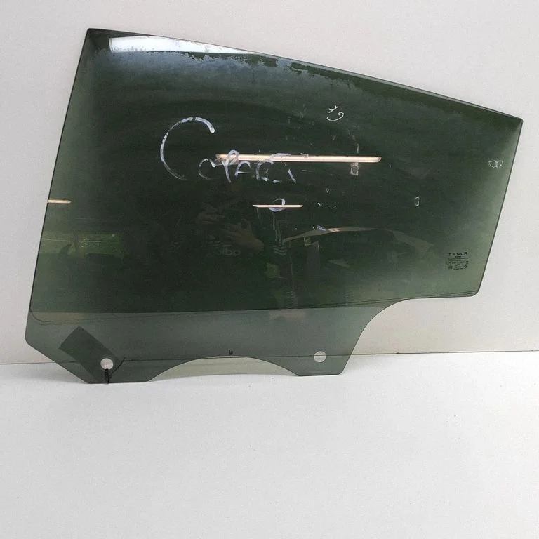 Rear door window glass 149550600B