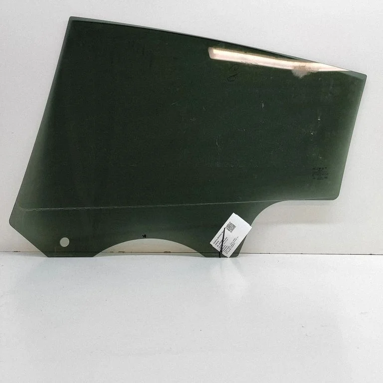 Rear door window glass 149551100B