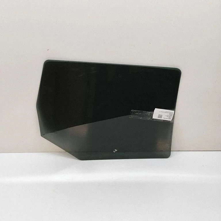 Rear door window glass 55396878AB