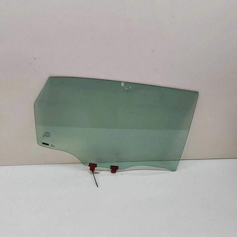 Galvenais aizmugurējo durvju stikls 43R011582