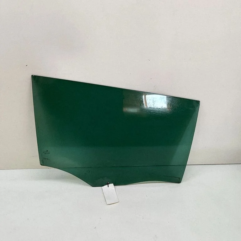 Rear door window glass 43R011090