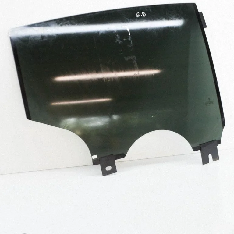 Rear door window glass 43R004553