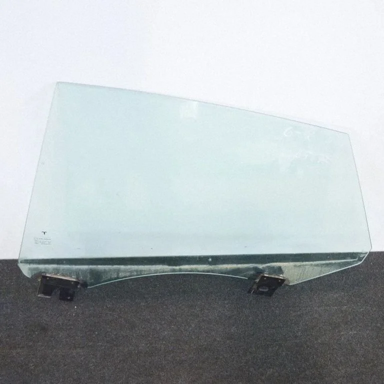 Szyba drzwi tylnych (główna) 43R001074