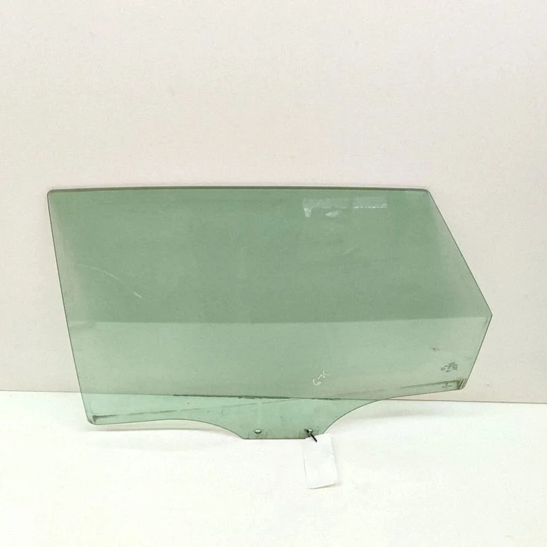 Rear door window glass 80A845205