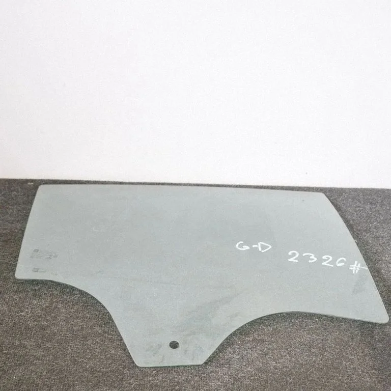 Galvenais aizmugurējo durvju stikls 43R010840