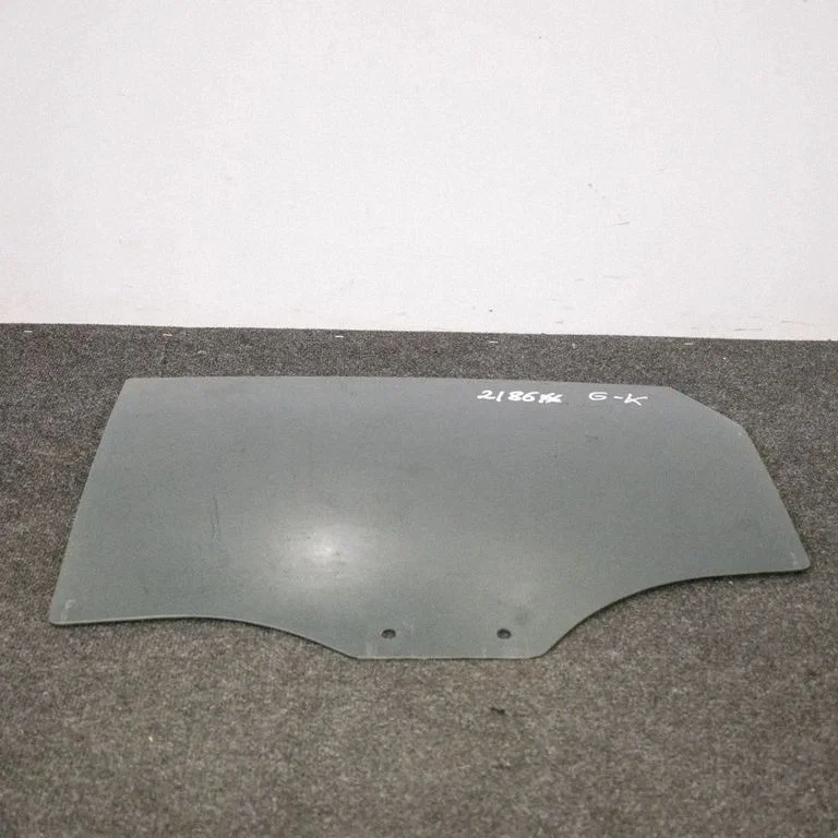 Galvenais aizmugurējo durvju stikls 43R004524