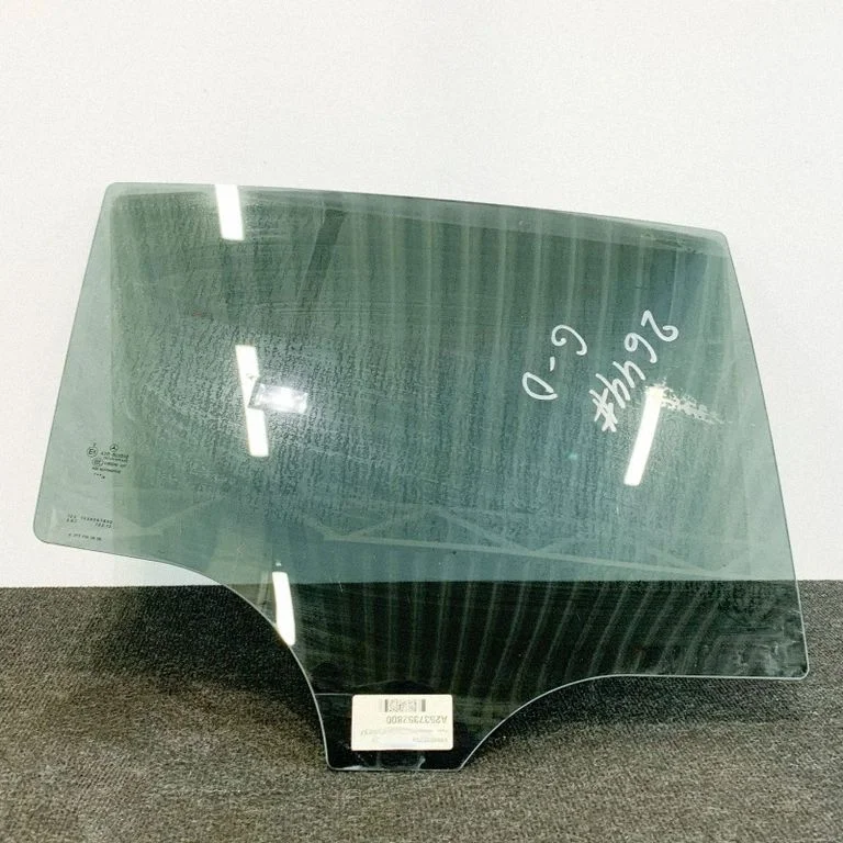 Galvenais aizmugurējo durvju stikls 43R002092
