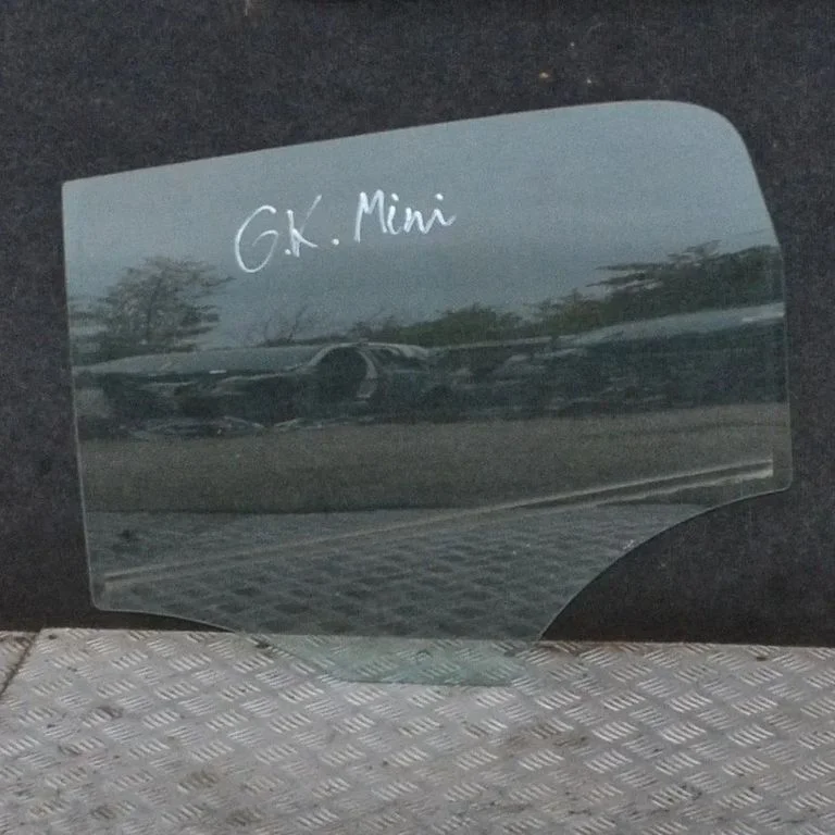 Rear door window glass – Mini Cooper Countryman R60 (2011-2016)