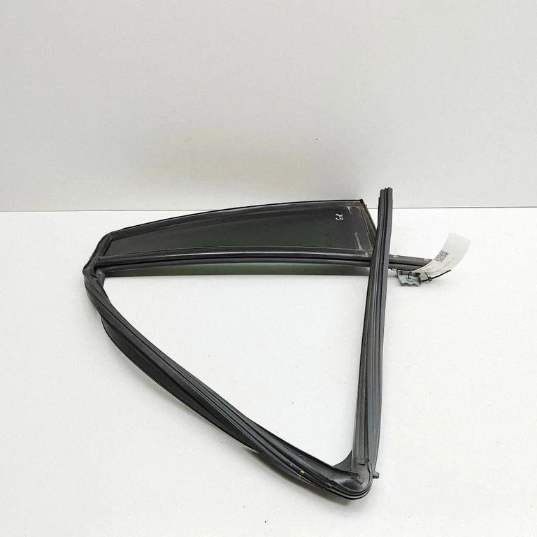 Rear vent window glass 43R000074